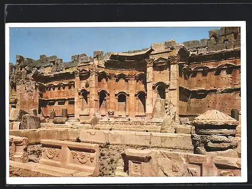 AK Baalbek, Exèdre dans la Cour de l`Autel