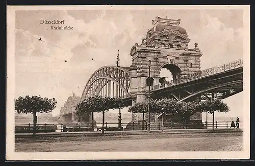 AK Düsseldorf, Die Rheinbrücke