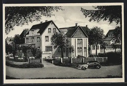 AK Friedrichsdorf /Ts., Gasthaus-Pension Cafe Waldeck, Besitzer Carl Schmidt, Strassenansicht aus der Vogelschau