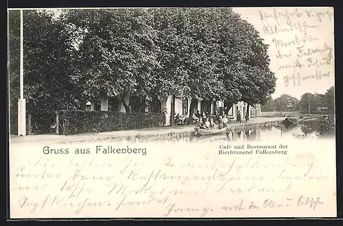 AK Falkenberg, Cafe-Restaurant der Bierbrauerei, vom Wasser gesehen, Strasse, Kanupartie