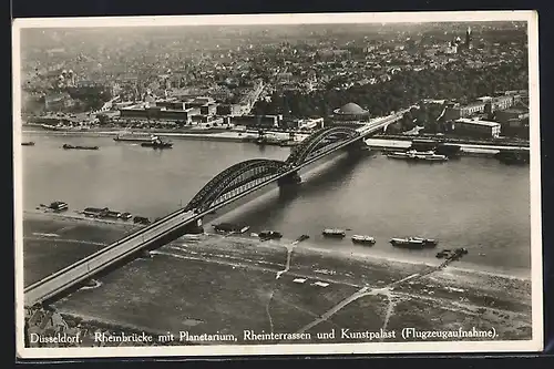 AK Düsseldorf, Rheinbrücke mit Planetarium, Rheinterrassen und Kunstpalast, Fliegeraufnahme