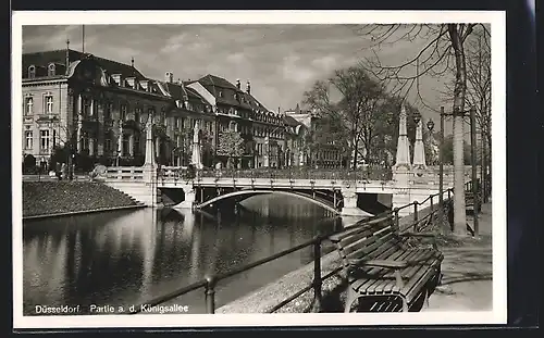 AK Düsseldorf, Uferpartie an der Königsallee mit Brücke