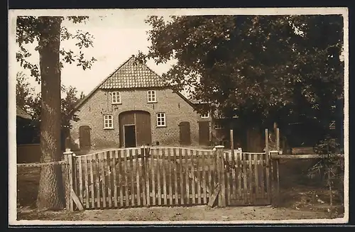 Foto-AK Holzkamp /Ganderkesee, Bauernhaus mit Garten