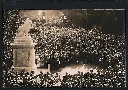 Foto-AK Oldenburg /Gr., Weihe des Kriegerdenkmal 1913