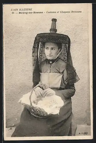 AK Bourg-en-Bresse, Costume et Chapeau Bressans