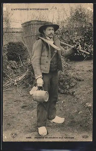 AK Französischer Bauer aus der Auvergne in volkstypischer Tracht