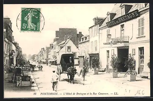 AK Pontorson, L`Hôtel de Bretagne et la Rue Couesnon