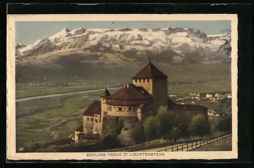 AK Vaduz, Schloss mit Bergen
