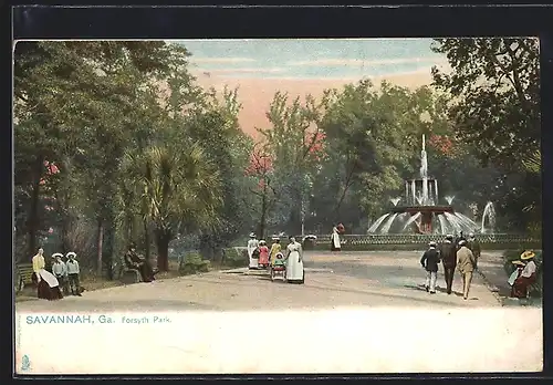 AK Savannah, GA, Visitors at a Fountain in Forsyth Park