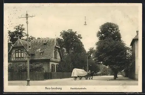 AK Neu-Isenburg, Blick in die Frankfurterstrasse mit Pferdekutsche