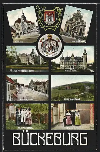 AK Bückeburg, Rathaus, Luth. Kirche, Residenzschloss, Neues Palais, Langestrasse, Einwohner in Tracht, Wappen