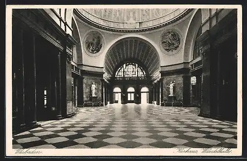 AK Wiesbaden, Wandelhalle im Kurhaus