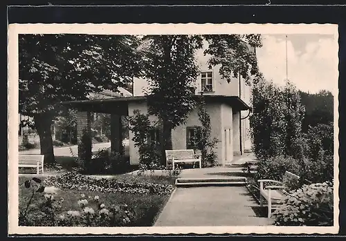 AK Berggiesshübel, Schmuckplatz am Bahnhof