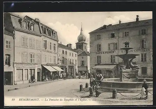 AK Remiremont, la Fontaine du Dauphin et l`Église