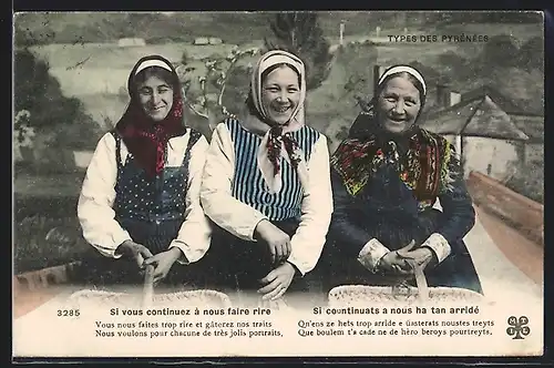 AK Aquitanien / Aquitaine, Types des Pyrénées, drei Frauen in Volkstracht