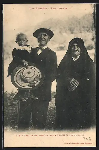 AK Ustou, Famille de Montagnards