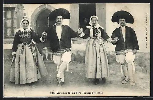 AK Costumes de Paludiers, Danses Bretonnes, tanzende Franzosen in Tracht