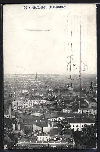 AK Leipzig, Gesamtansicht aus der Vogelschau mit einem Zeppelin