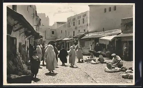 AK Tetuan, Strassenleben mit Händlern