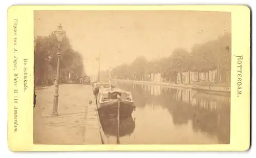 Fotografie A. Jager, Amsterdam, Ansicht Rotterdam, de Schiekade, Blick in die Gracht Schiekade