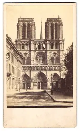 Fotografie unbekannter Fotograf, Ansicht Paris, Blick auf Kirche Notre Dame, Cathédrale Notre-Dame de Paris