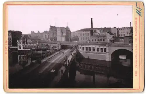 Fotografie Römmler & Jonas, Dresden, Ansicht Berlin-Mitte, Blick auf die Jannowitzbrücke mit dem Stadtbahnhof