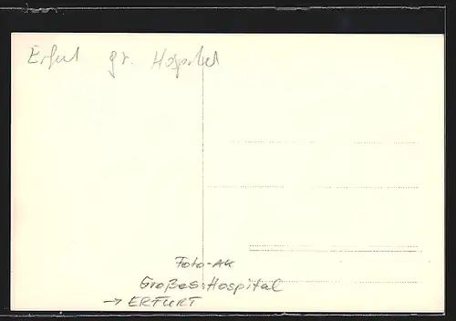 Foto-AK Erfurt, Grosses Hospital, Hofansicht im Frühjahr