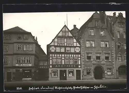AK Erfurt, Giebelhäuser mit Gasthaus Hohe Lilie am Friedrich Wilhelmplatz
