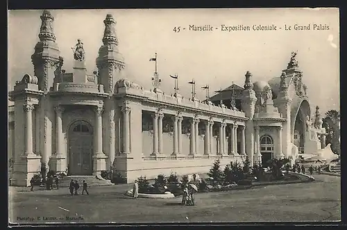 AK Marseille, Exposition Coloniale, Leb Grand Palais