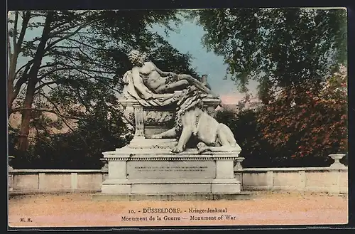 AK Düsseldorf, Kriegerdenkmal bei Dämmerung