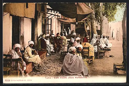 AK Tunis, Cafe maure, place Halfaouine