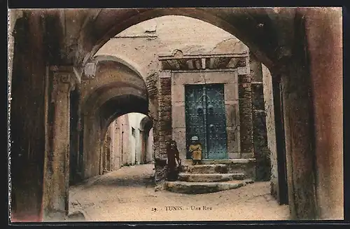 AK Tunis, Une rue, Strassenpartie