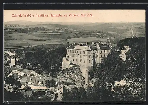 AK Gross-Meseritsch, Schloss des Grafen Franz Harrach mit Hügellandschaft