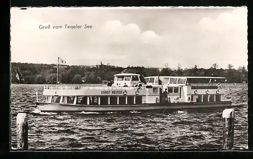 AK Berlin, Dampfer Ernst Reuter auf dem Tegeler See