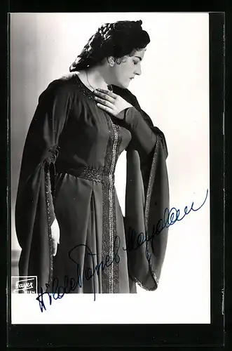 AK Opernsängerin Hilde Rössel-Majdan in einer ihrer Rollen, original Autograph