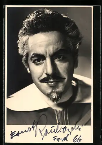 AK Opernsänger Ernst Krukowski im Kostüm, mit original Autograph