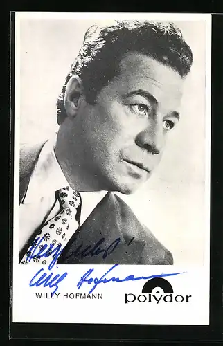 AK Opernsänger Willy Hofmann im Anzug, mit original Autograph