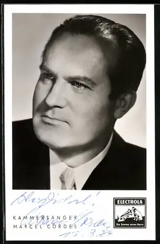 AK Opernsänger Marcel Cordes im schwarzen Anzug, mit original Autograph