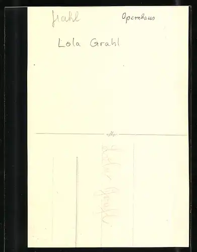 AK Opernsängerin Lola Grahl mit Terrier, mit original Autograph