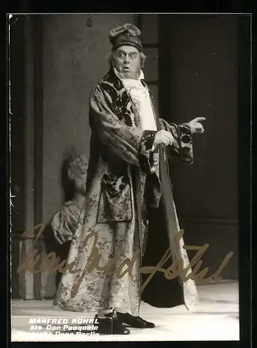 AK Opernsänger Manfred Röhrl als Don Pasquale, mit original Autograph