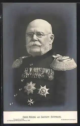 AK Herzog Ernst von Sachsen-Altenburg mit Orden
