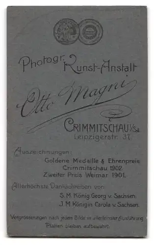 Fotografie Otto Magni, Crimmitschau i. Sa., Leipzigerstr. 37, Junge Dame im weissen Kleid