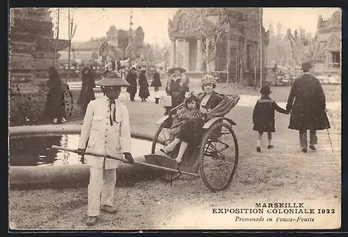 AK Marseille, Ausstellung Exposition coloniale 1922, Promenade en Pousse-Pousse mit Besuchern