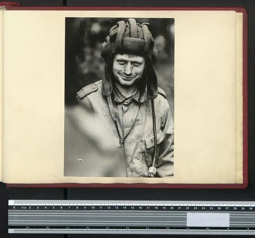 Fotoalbum mit 24 Fotografien DDR Grenzregiment GR-33 Berlin-Treptow, Besuch Russischer Truppen, Honecker, Breschnew, NVA 20