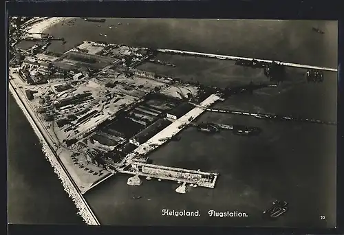 AK Helgoland, Blick auf die Flugstation vom Flugzeug aus