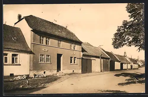 AK Grossneuhausen (Thür.), Partie an der Dorfstrasse