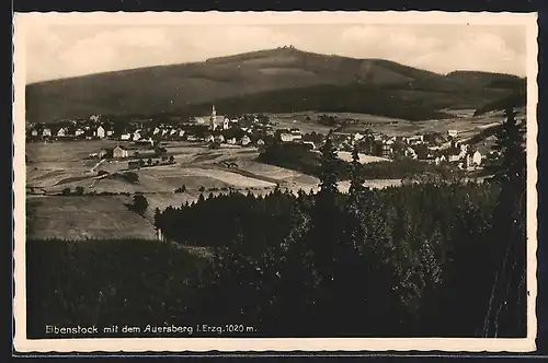 AK Eibenstock i. Erzg., Teilansicht mit dem Auersberg