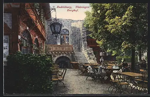 AK Bad Kösen, Burghof der Rudelsburg