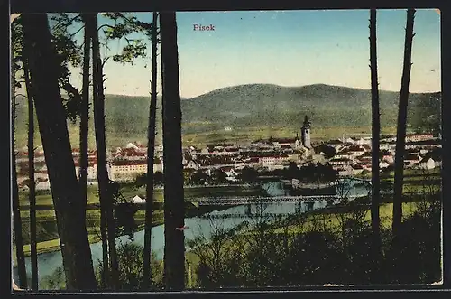 AK Písek, Gesamtansicht mit Brücke und Bergpanorama