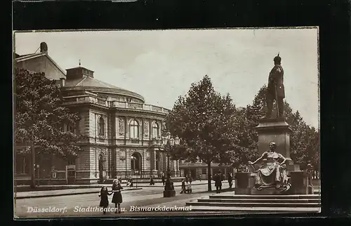 AK Düsseldorf, Stadttheater und Bismarckdenkmal